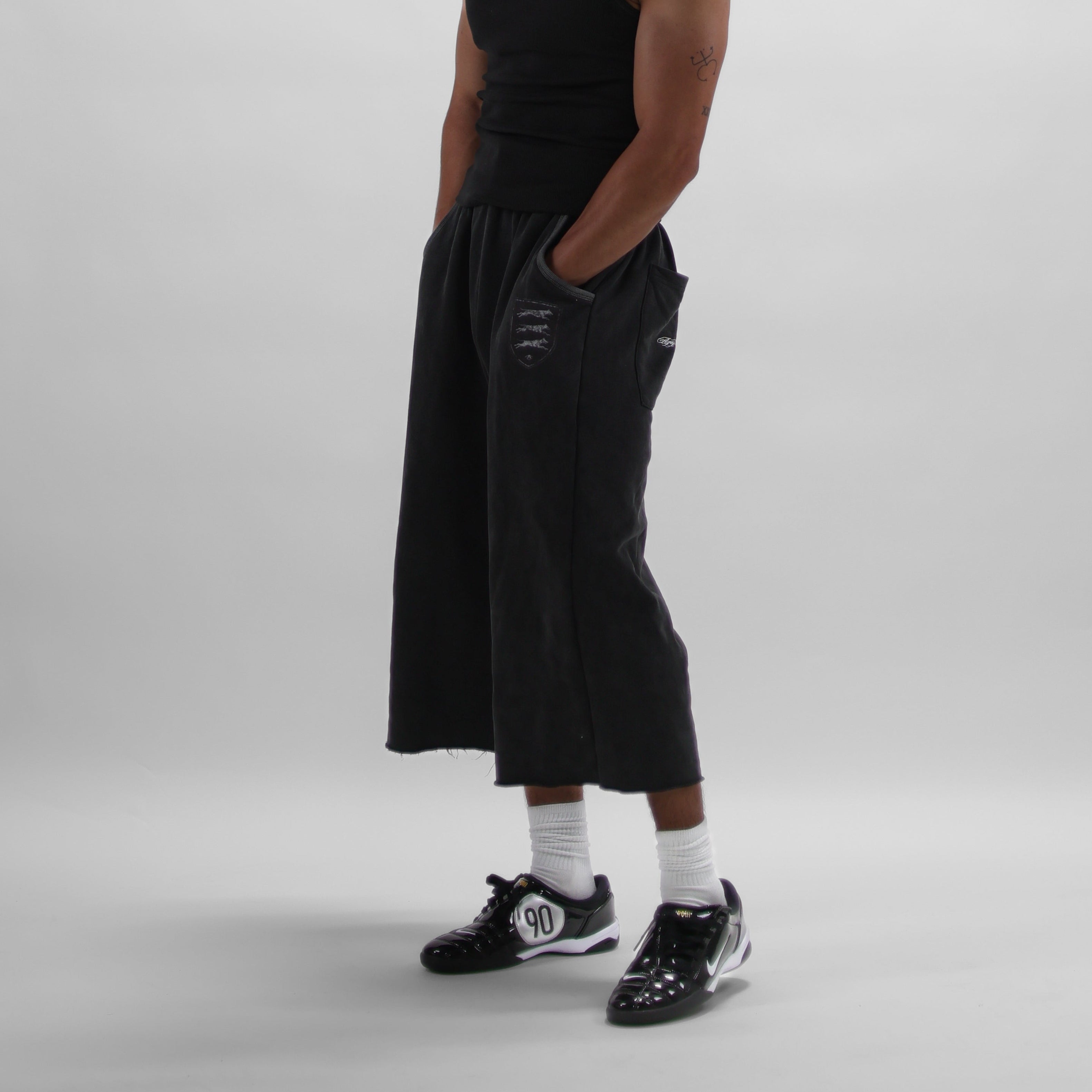 A.F.C. 3/4 Sweat Shorts "Black"